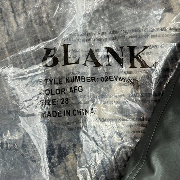 BLANKNYC Faux Leather High Rise Zippered Shorts Tie Front Pockets Size 28 NWT - Picture 11 of 12